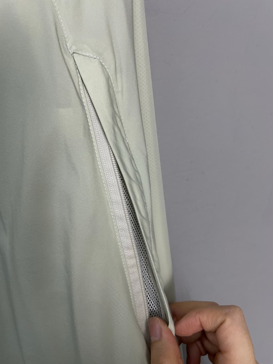 나이키 올드스쿨 브이넥 웜업 H2077 상품이미지6