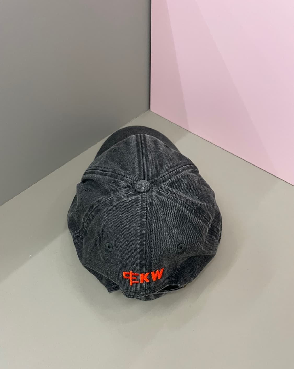 베를린 KW Institute for Contemporary Art 볼캡 상품이미지2