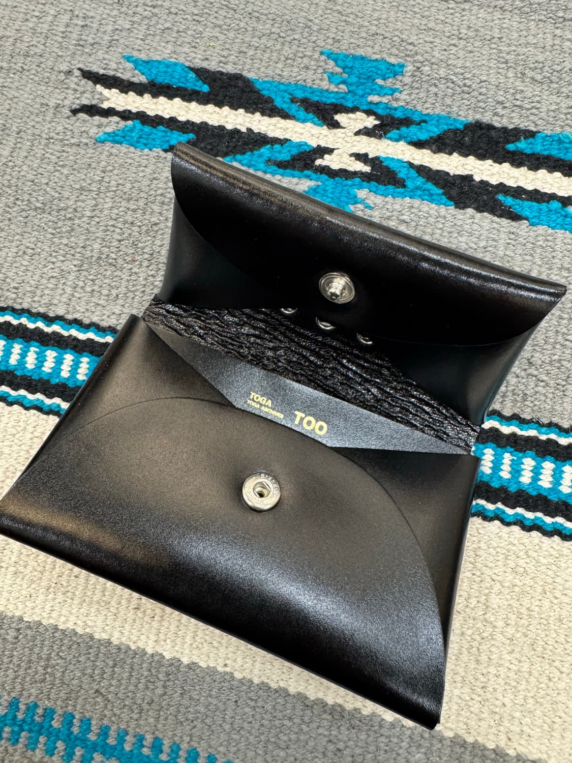 [OS] 토가 투 링 모티프 카드 케이스 블랙 상품이미지4