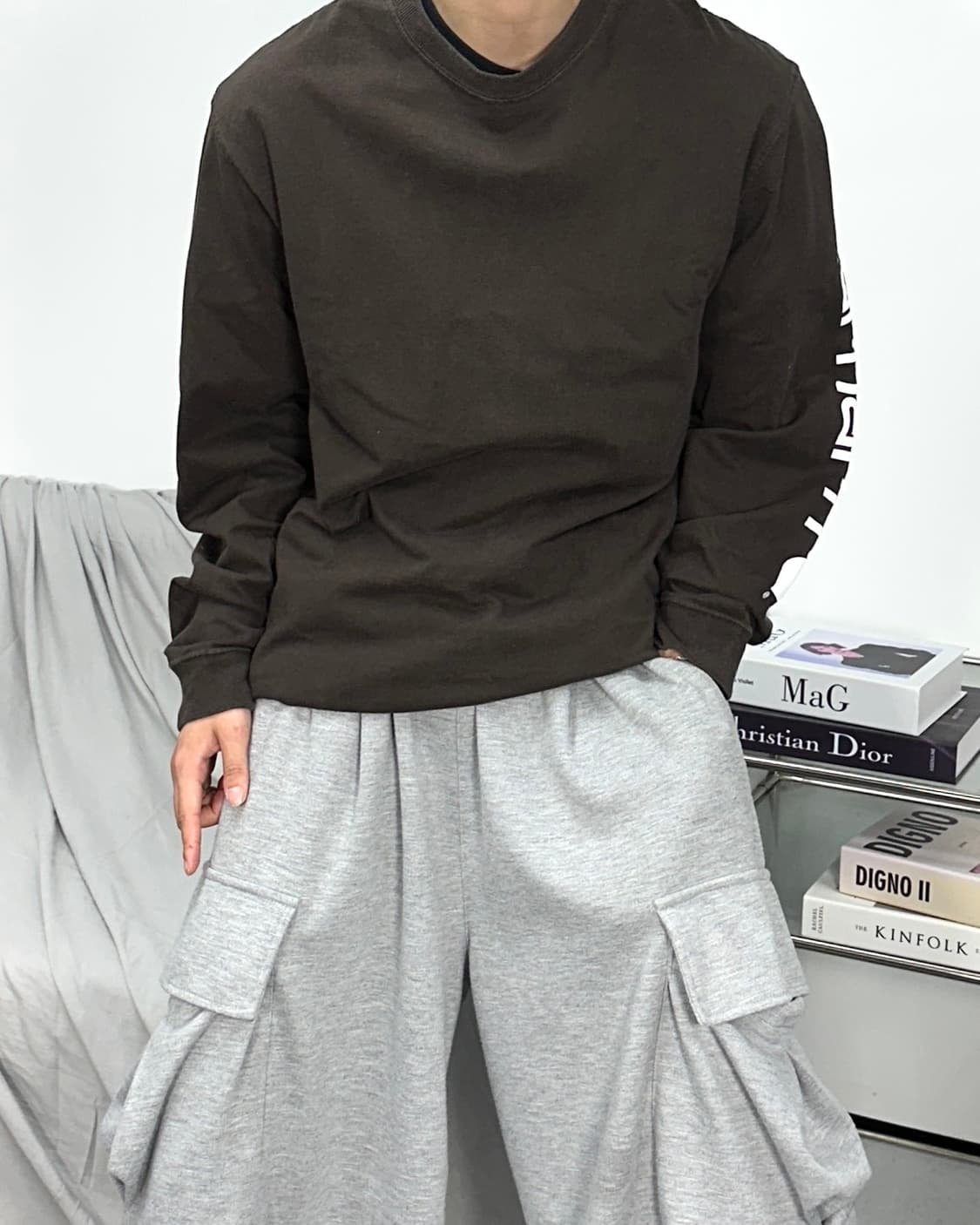 칼하트 브라운 사이드로고 롱 슬리브 S 상품이미지2