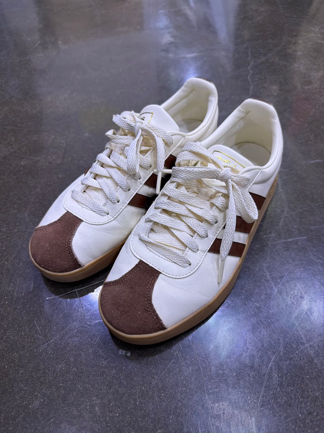 아디다스 네오 VL 코트 크림 브라운 스니커즈 245 상품이미지1