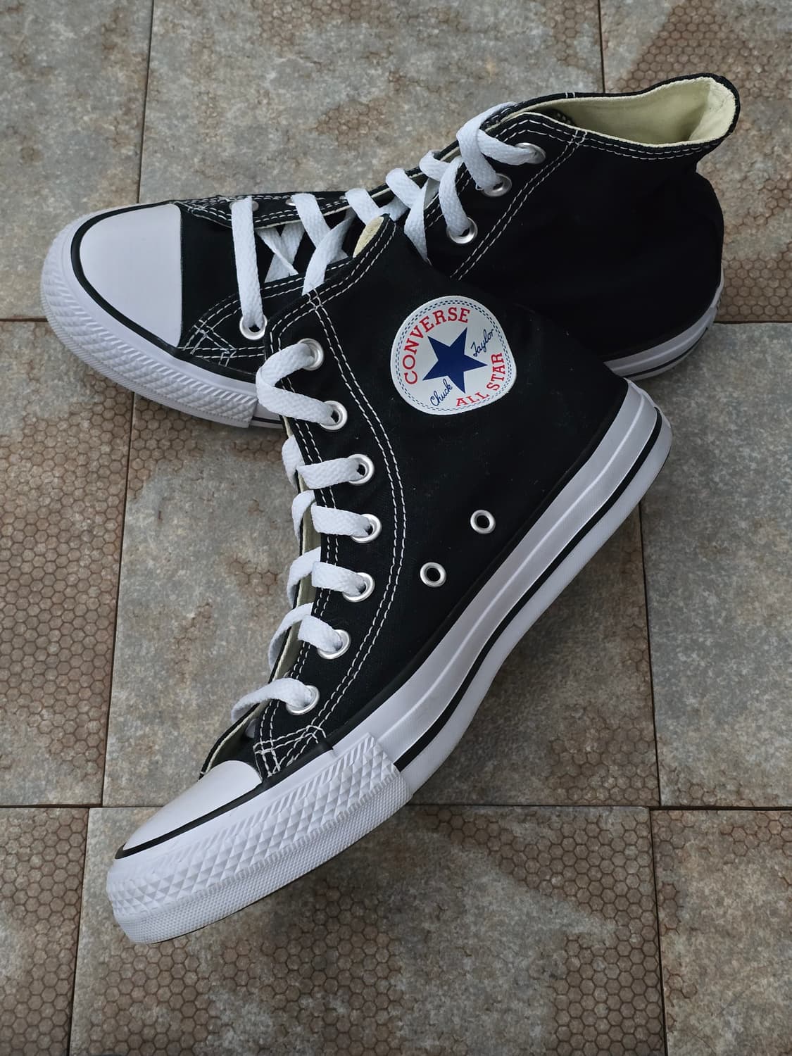 (245)컨버스 척테일러 올스타 하이 검흰  상품이미지5