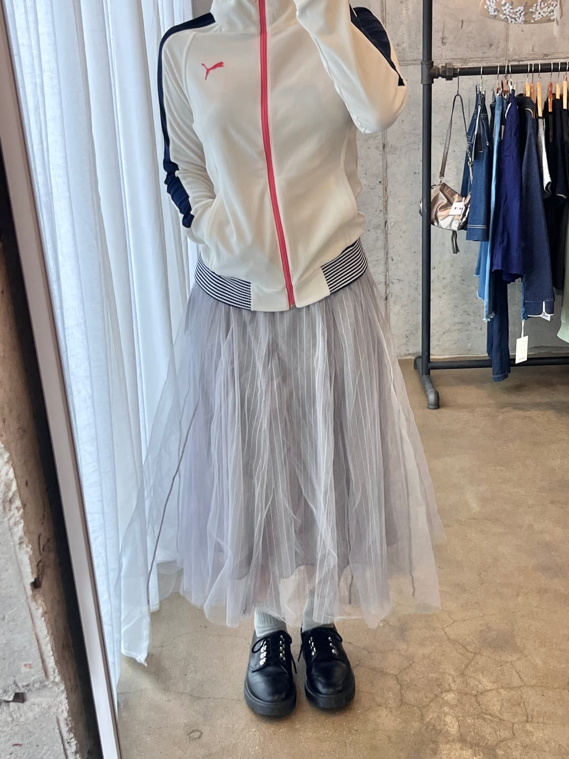 퓨마 핑크 로고 트랙탑 아이보리 상품이미지3