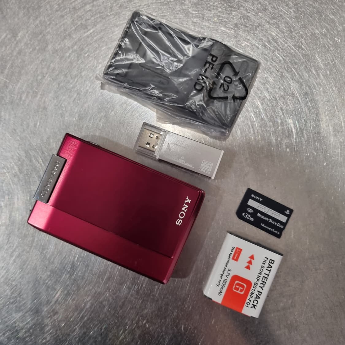 소니 진짜이쁜레드 빈티지카메라 르세파핌 블랙핑크 디카 사진참조 상태굿 상품이미지3