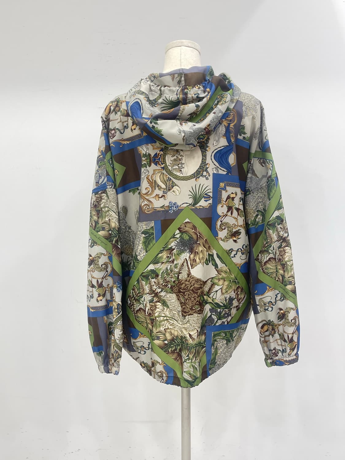 페레가모 홑겹 자켓  상품이미지3