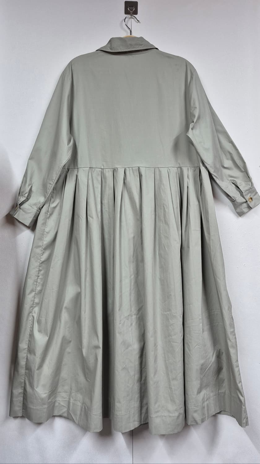 그레이 핀턱 롱원피스 상품이미지2