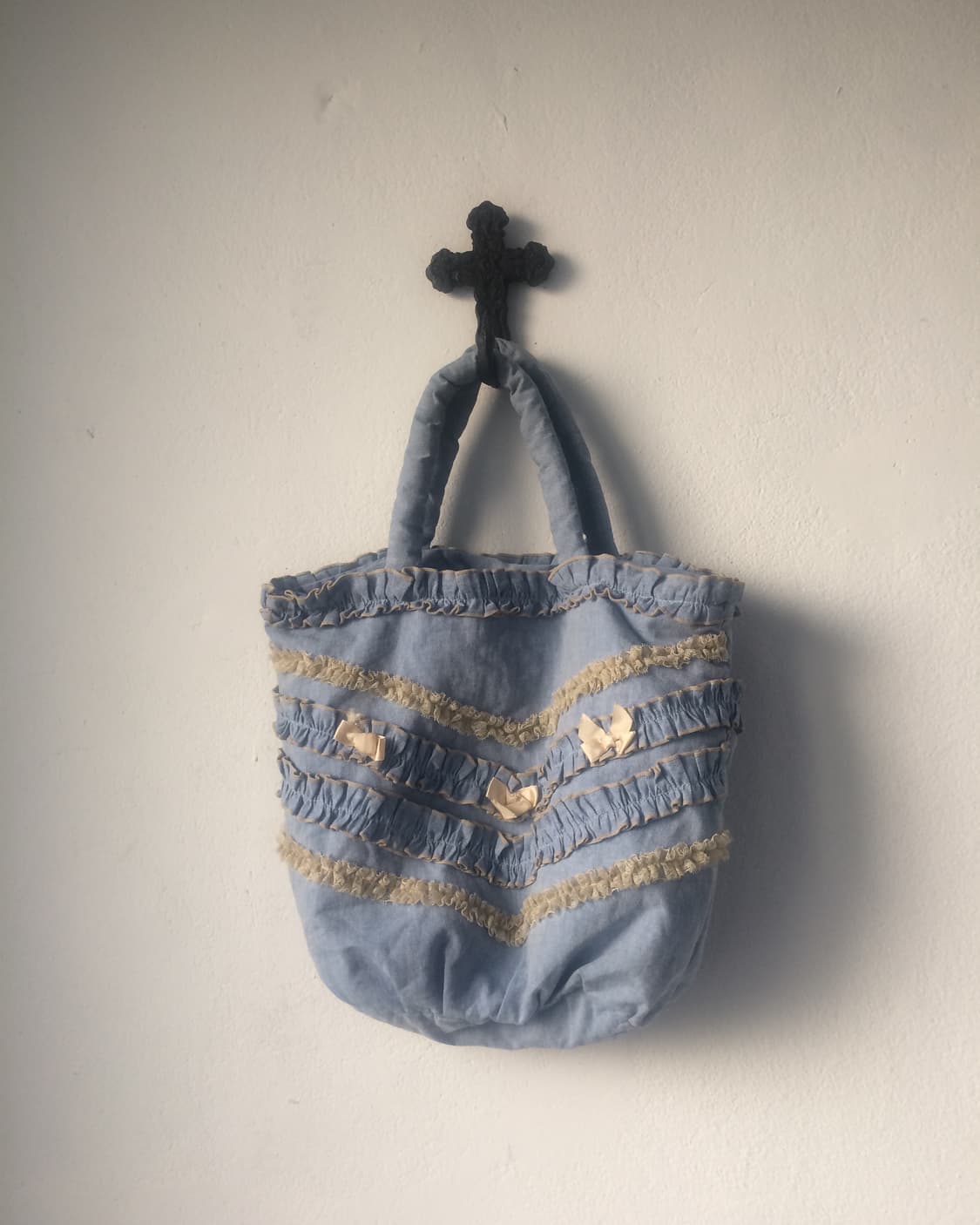 Frill point tote bag 상품이미지1