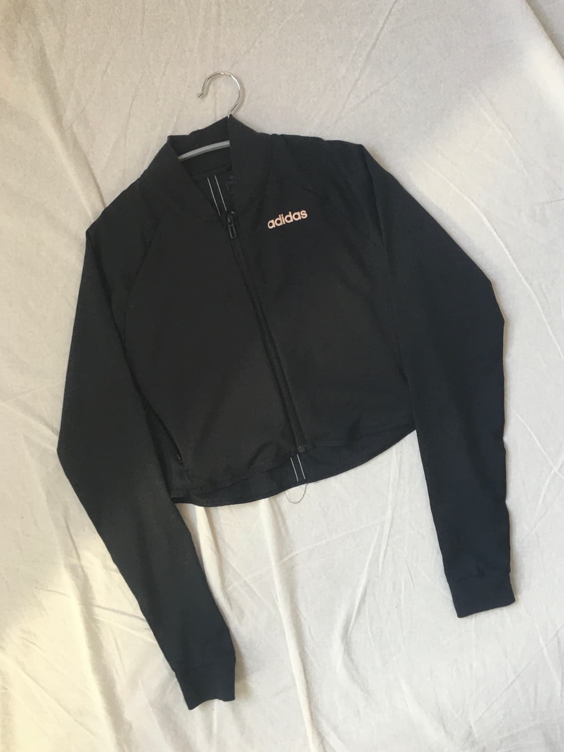 아디다스 크롭 트랙탑집업 상품이미지3