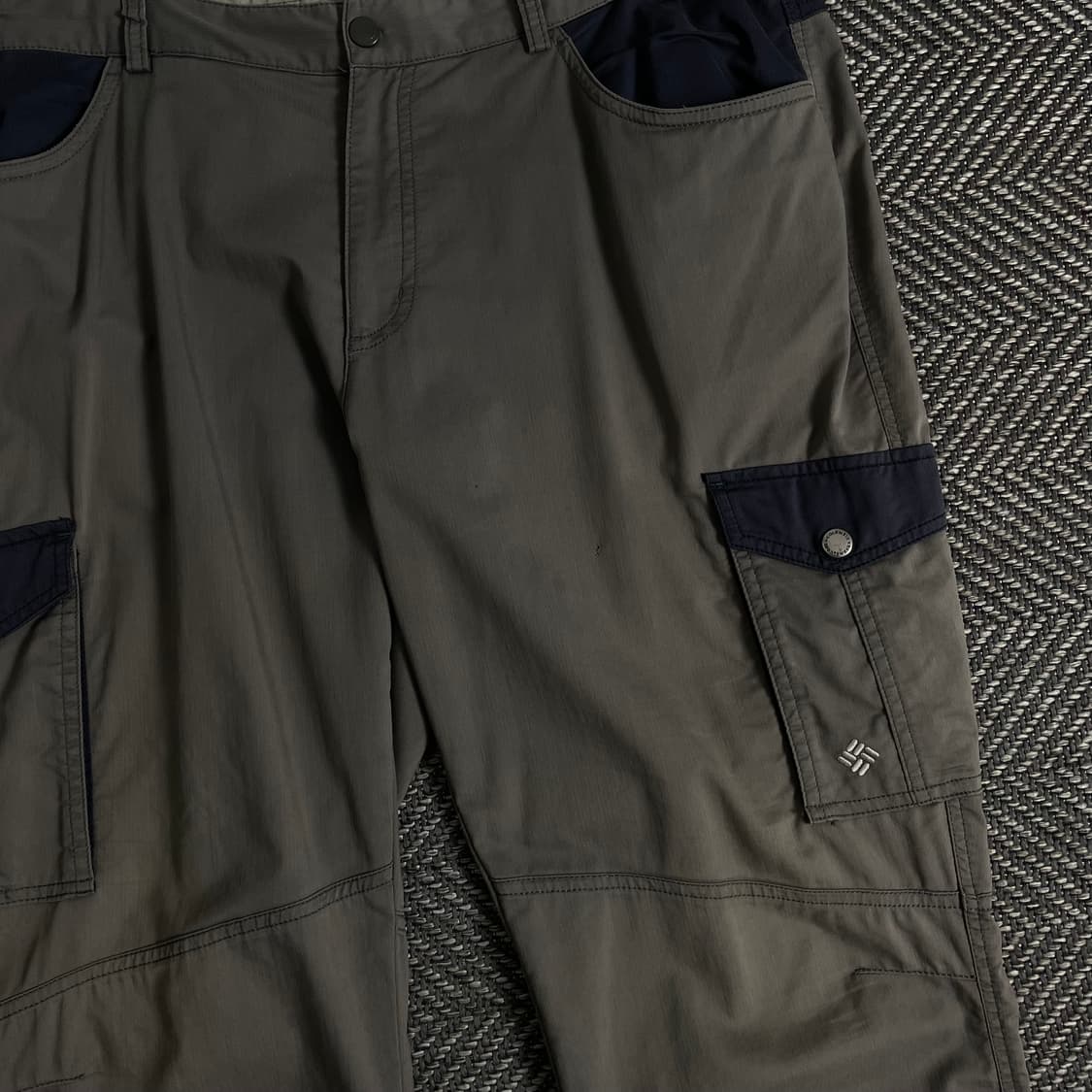 컬럼비아 USA 소프트쉘 트래킹 팬츠 올리브o 3305 상품이미지3