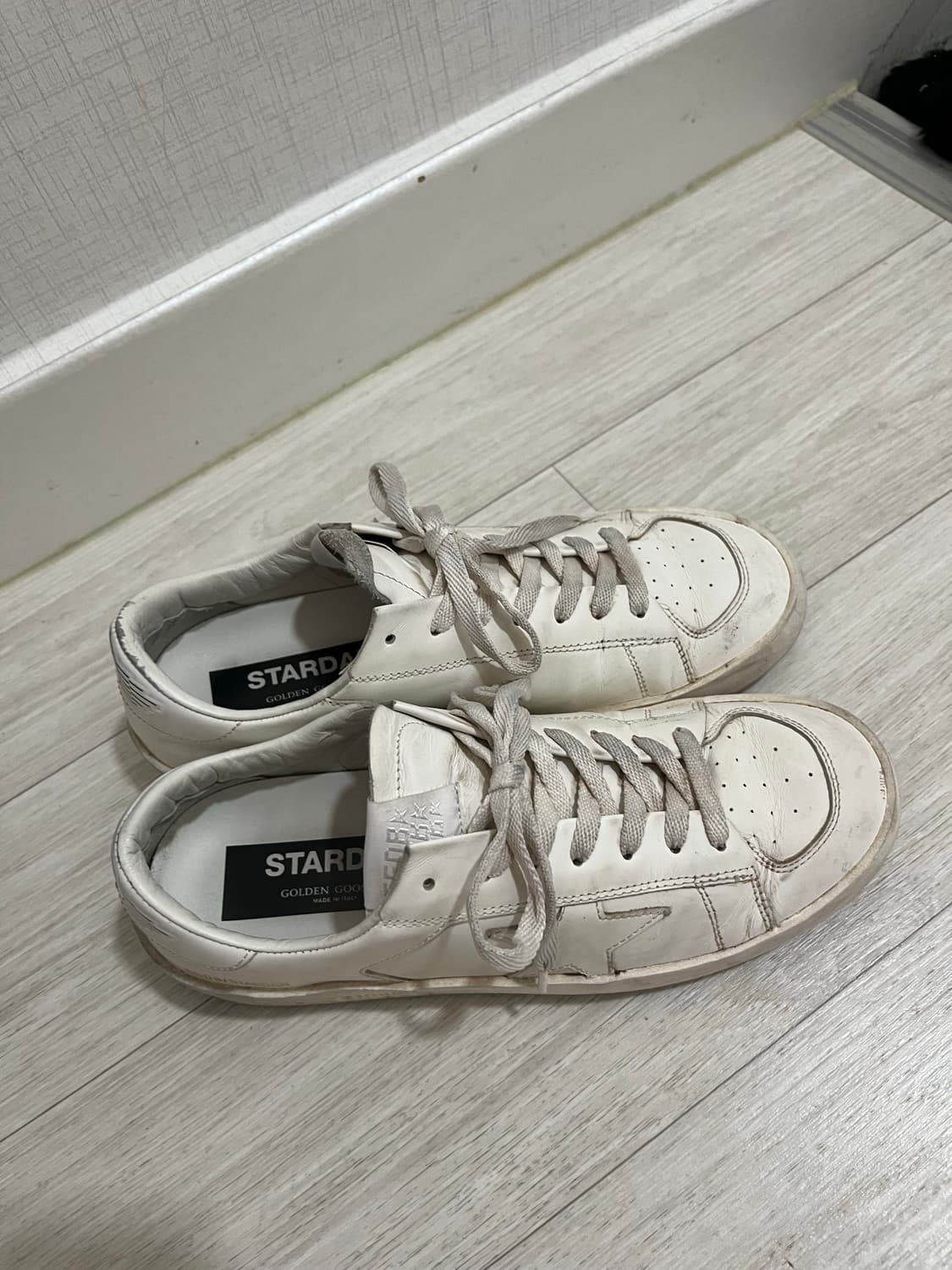 골든구스 스타단 39 (250) 상품이미지1