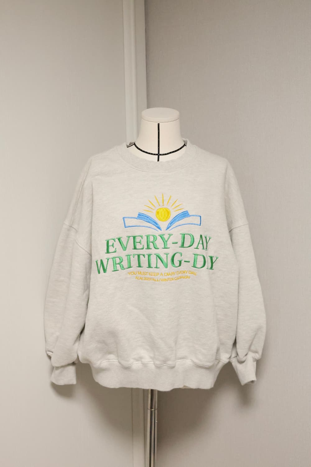 에이에이 에브리데이 루틴 스웨트셔츠 오트밀 상품이미지3
