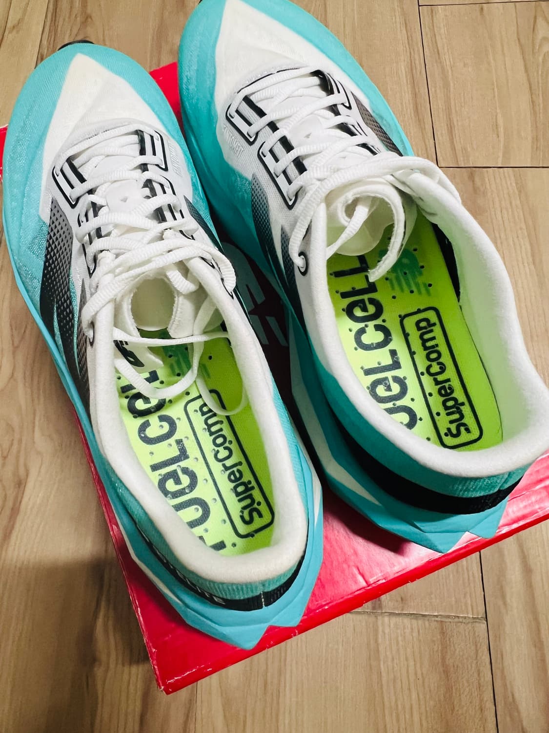 뉴발란스 퓨어셀 슈퍼컴프 엘리트 v4 D스탠 / 275 상품이미지3