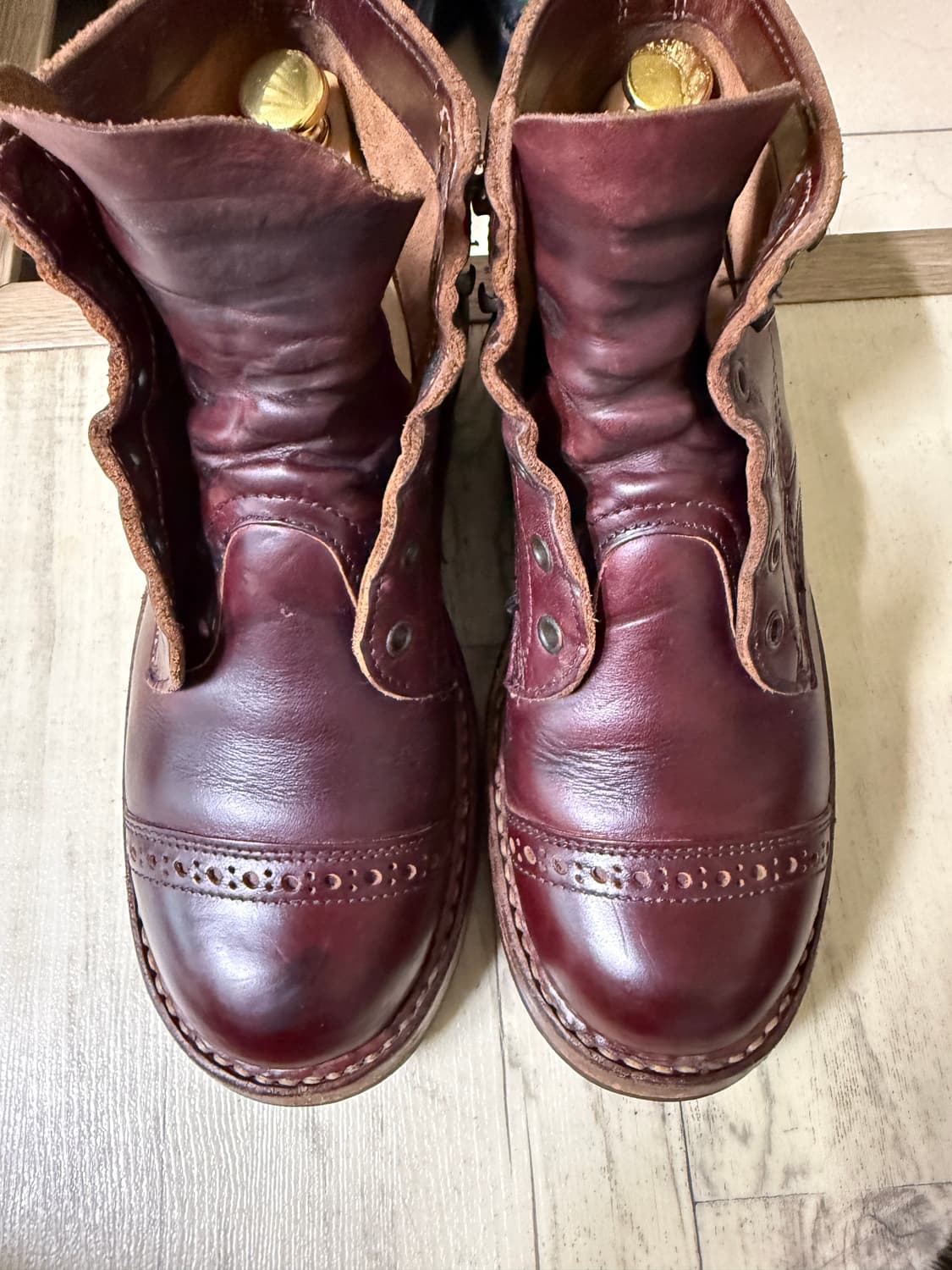 화이츠부츠 버건디 세미드레스 6e 상품이미지5