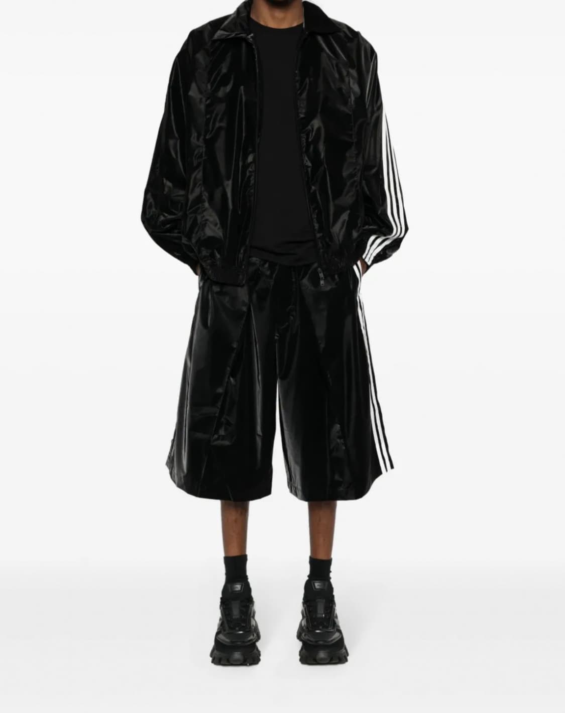 Y-3 트리플 쇼츠 (Triple Shorts Black IR6257) 상품이미지2