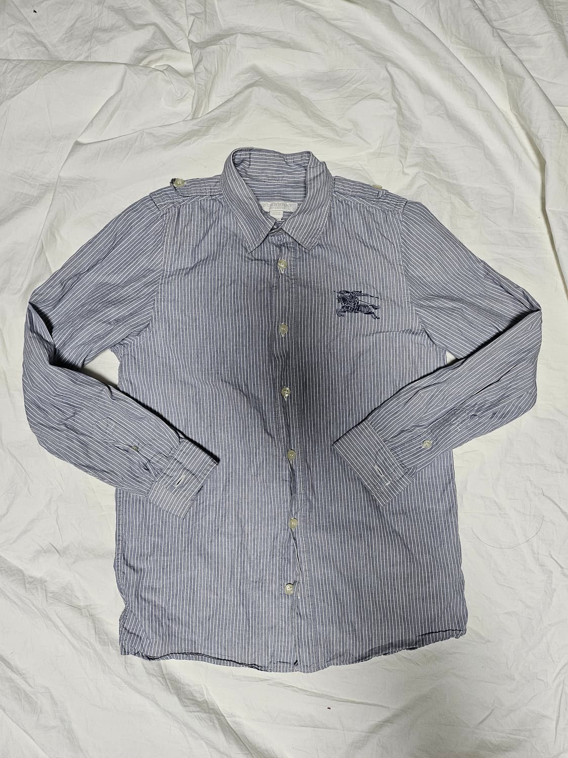 버버리 빅로고 기사로고 여성 셔츠 XS 상품이미지1