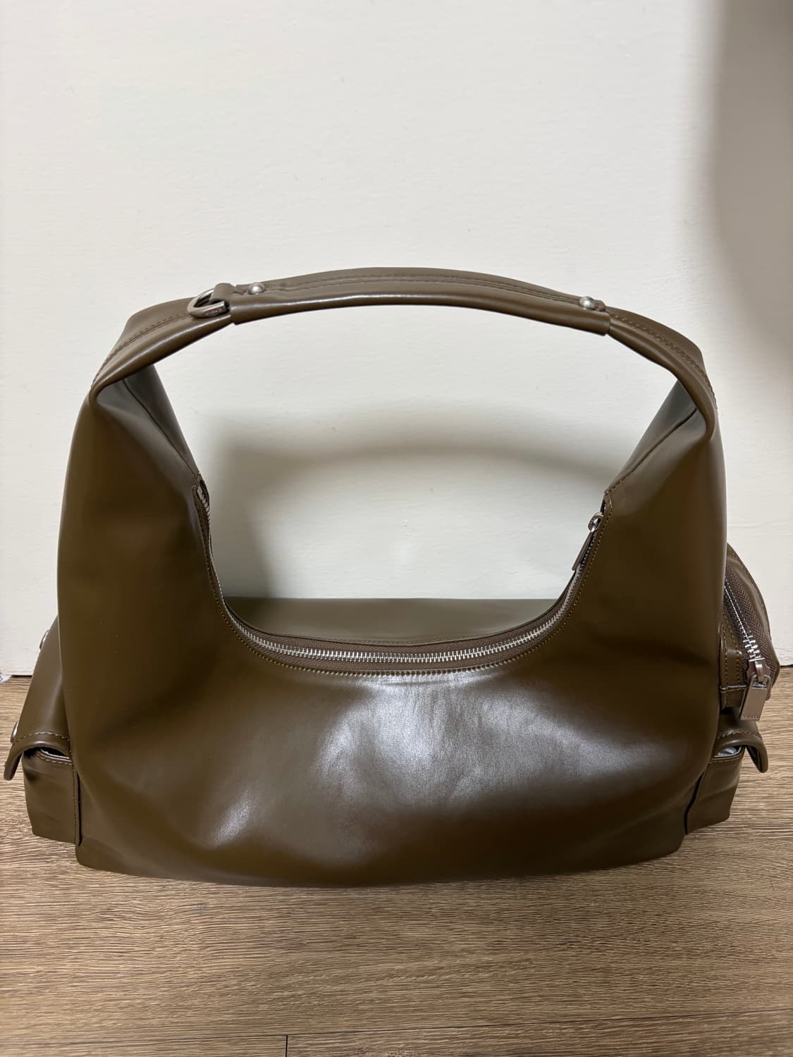 코이무이 포켓 호보백 미디엄M (카키브라운) 상품이미지5