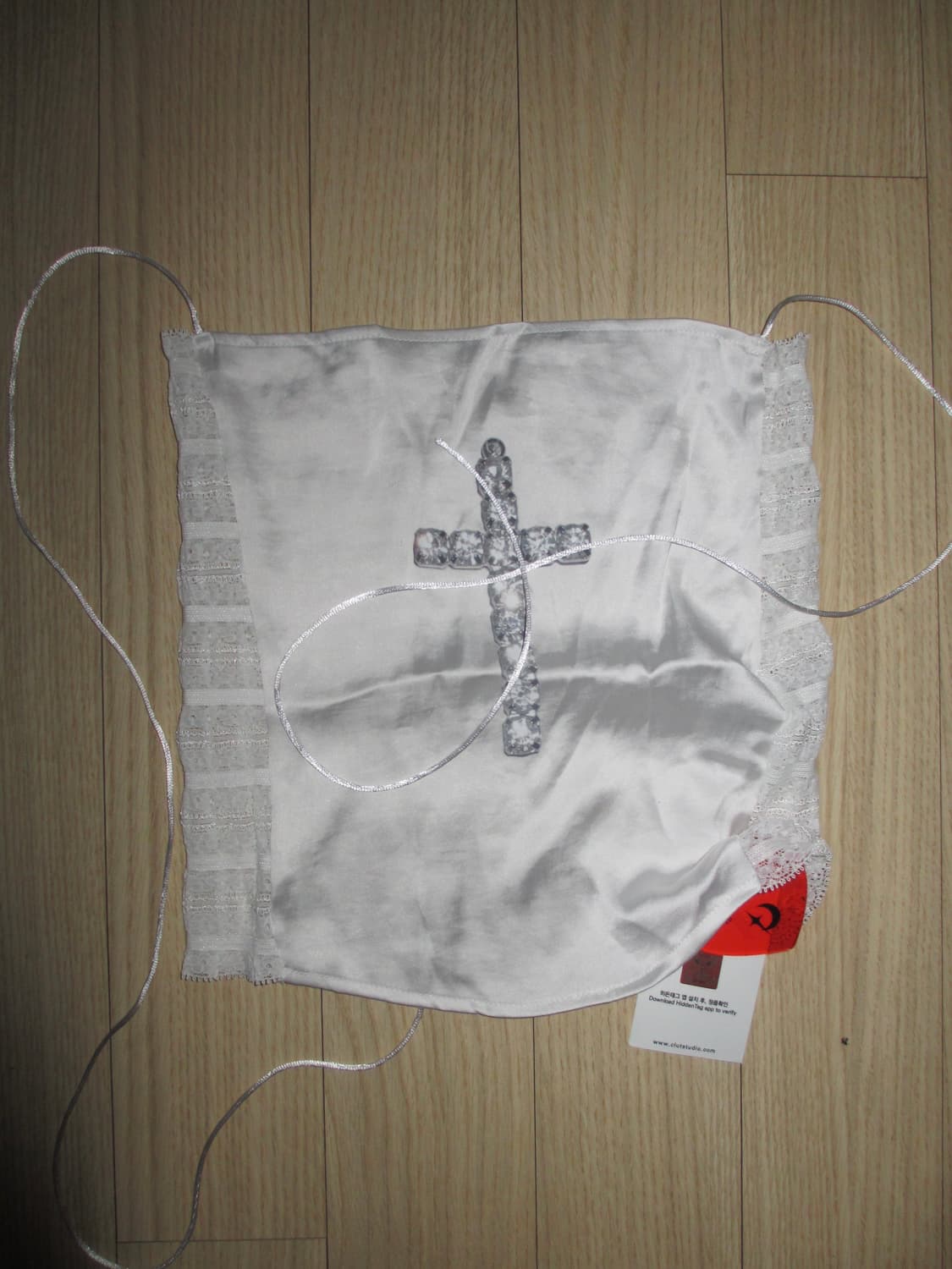 clut studio 화이트 레이스 실크 탱크탑 상품이미지1