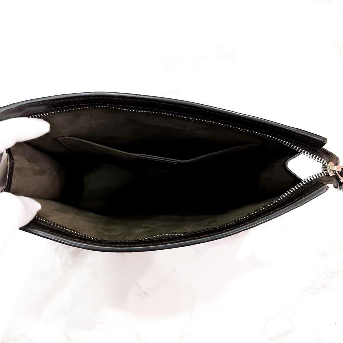 구찌 GG 수프림 웹 클러치 상품이미지6