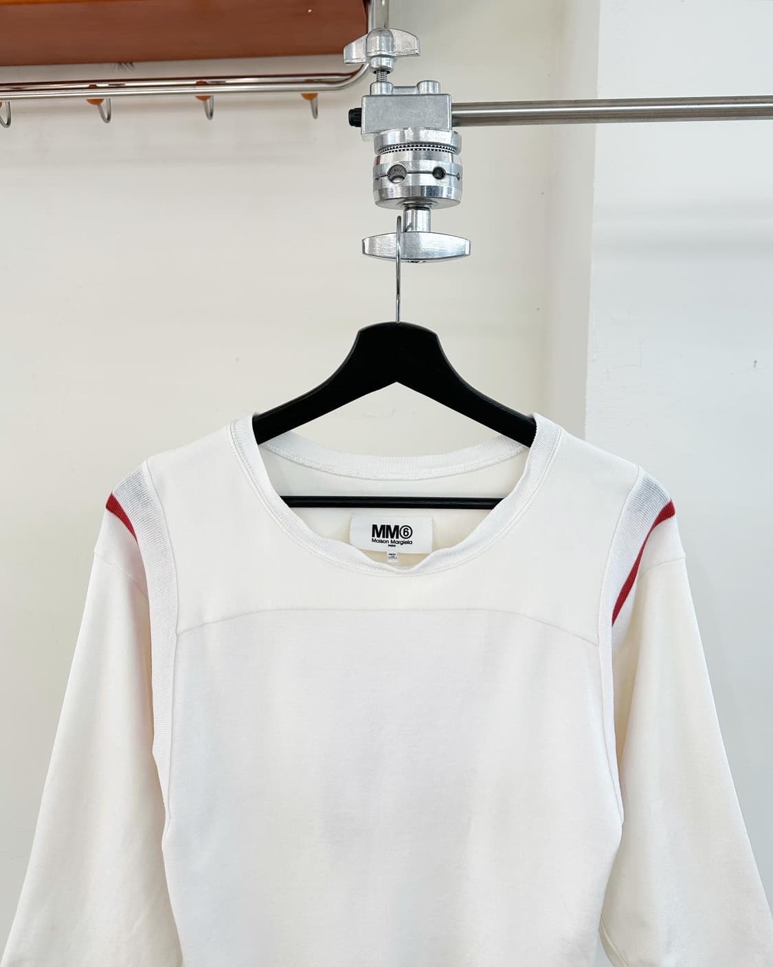 MM6 메종 마르지엘라 애너브 라인 하프티  상품이미지2