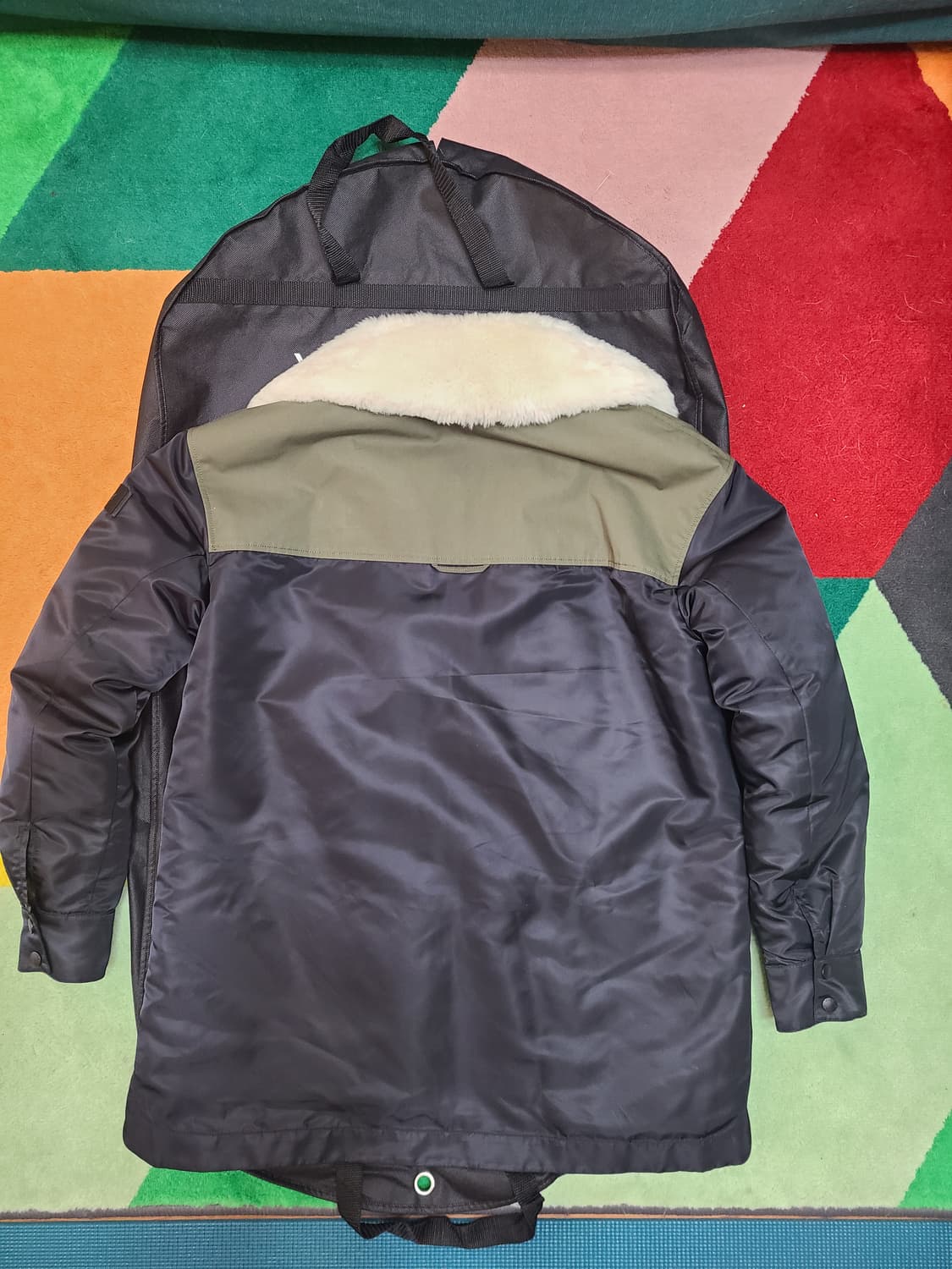 이브살로몬 아미(YVES SALOMON)내피형 야상자켓 상품이미지2