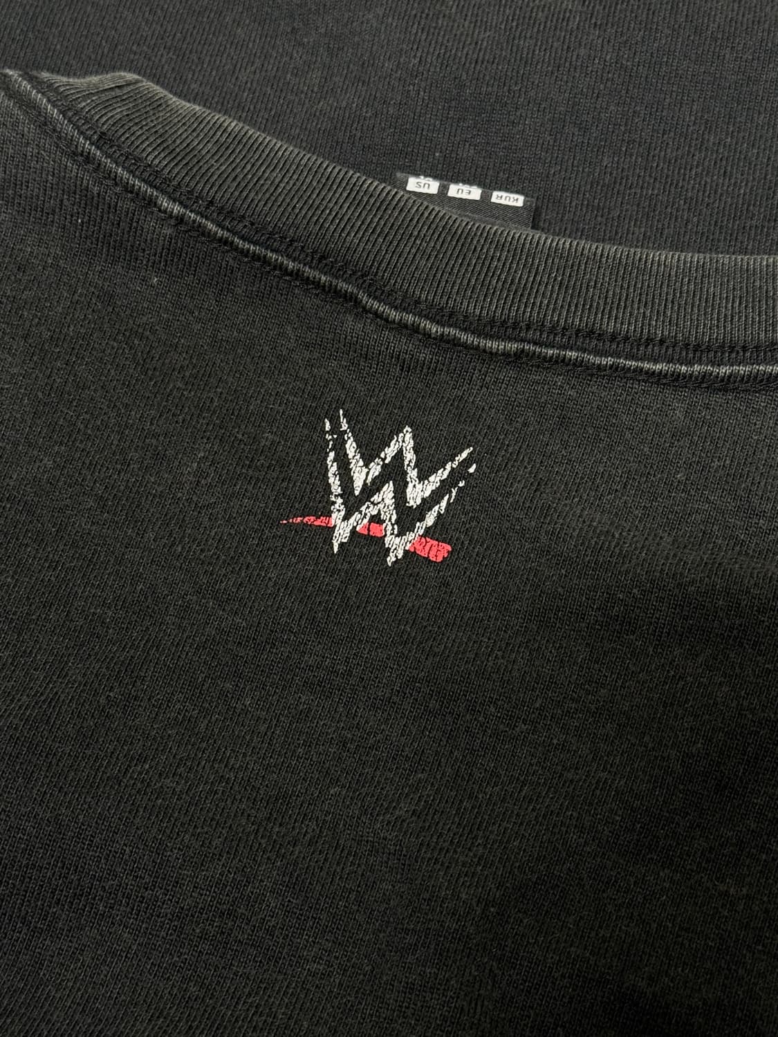 뉴에라 x wwe 콜라보 티셔츠 상품이미지3