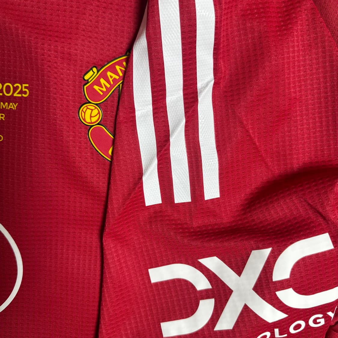 24-25 맨체스터 유나이티드 홈 어센틱 유니폼 브루노 페르난데스 상품이미지7