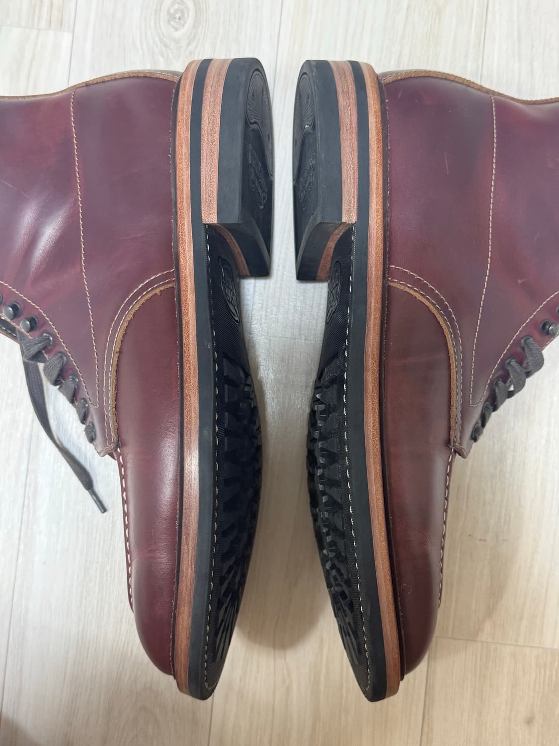 [Ticktock] 틱톡 탱커부츠 버건디 티코어 상품이미지6