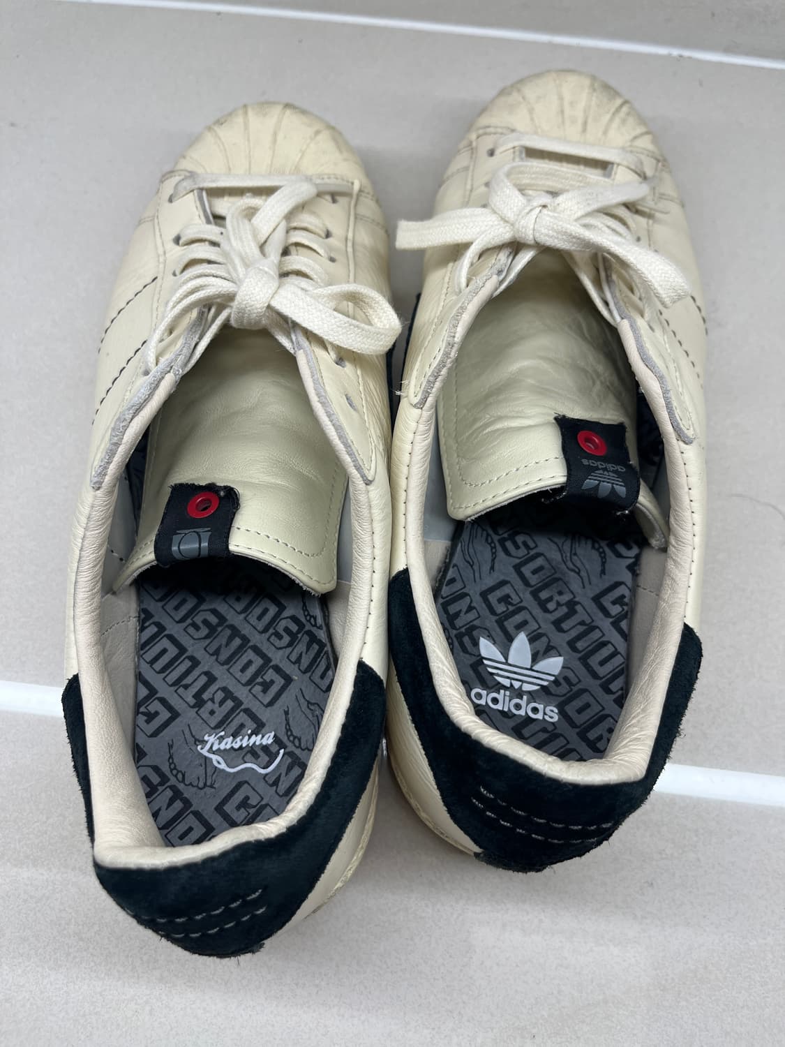 카시나 아디다스 콜라보 슈퍼스타 상품이미지2
