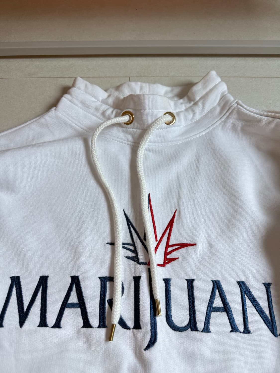 GCDS Marijuana 자수 후드티 상품이미지3