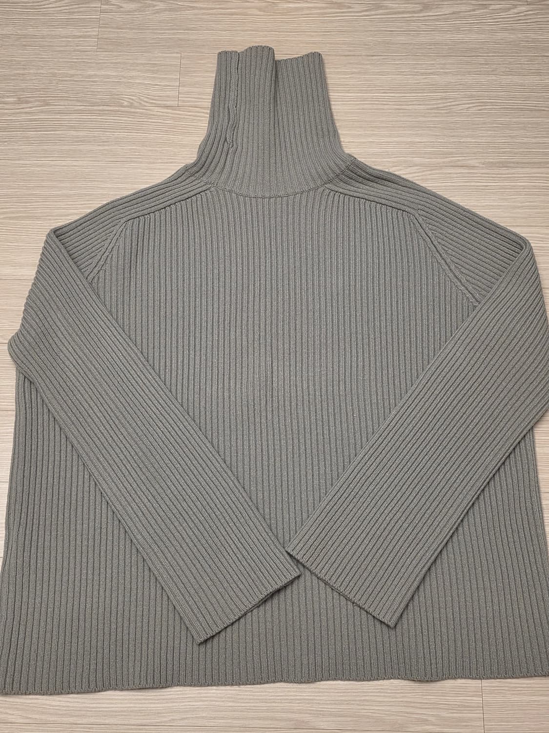 파사드패턴 캐시미어 터틀넥 상품이미지3