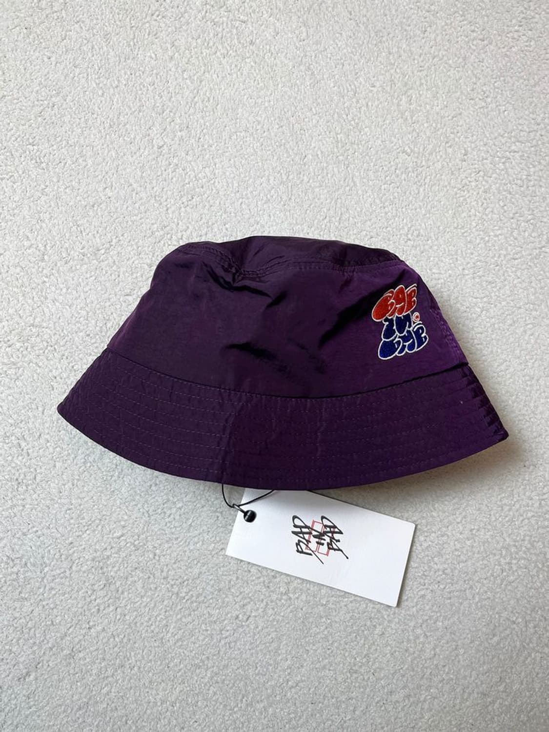 배드인배드 새틴 버킷햇 Q1228 상품이미지1