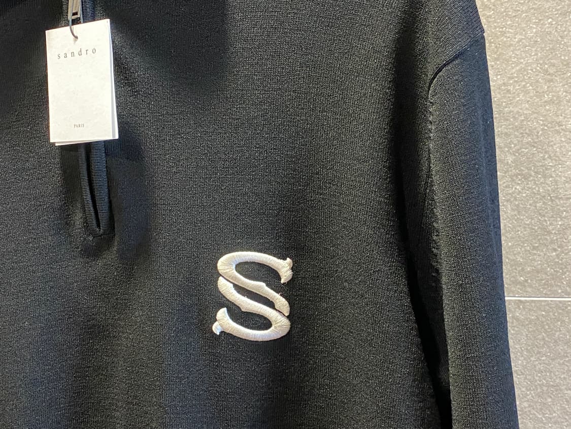 [택 새생품] Sandro 산드로 블랙 카라 집업 니트 L 상품이미지4