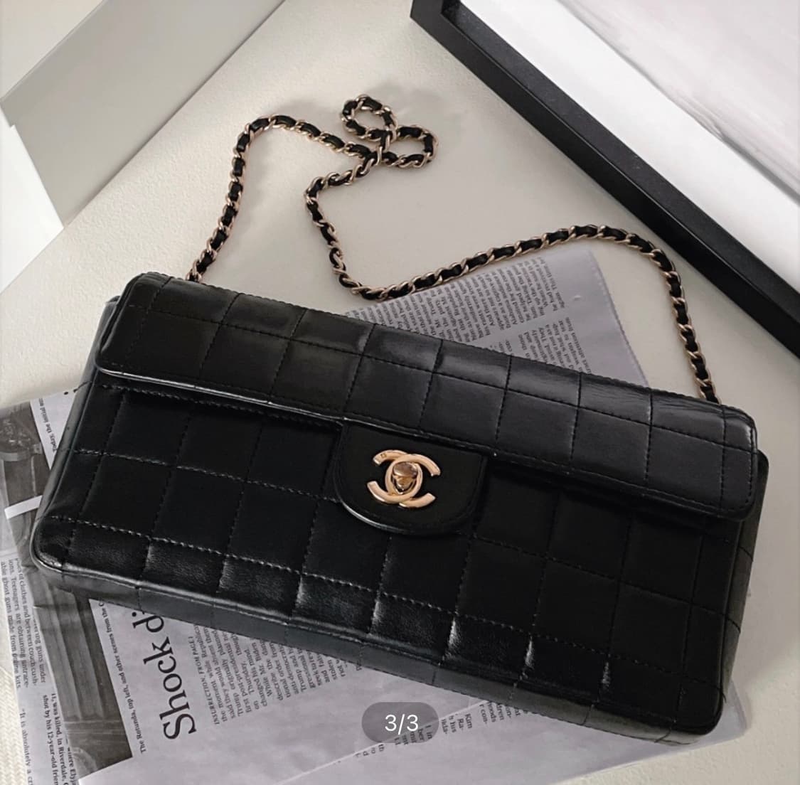 샤넬 초코바 숄더백 블랙 금장 상품이미지3