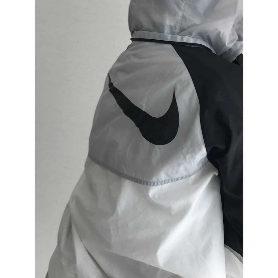 나이키 윈드러너 바람막이 L 상품이미지2