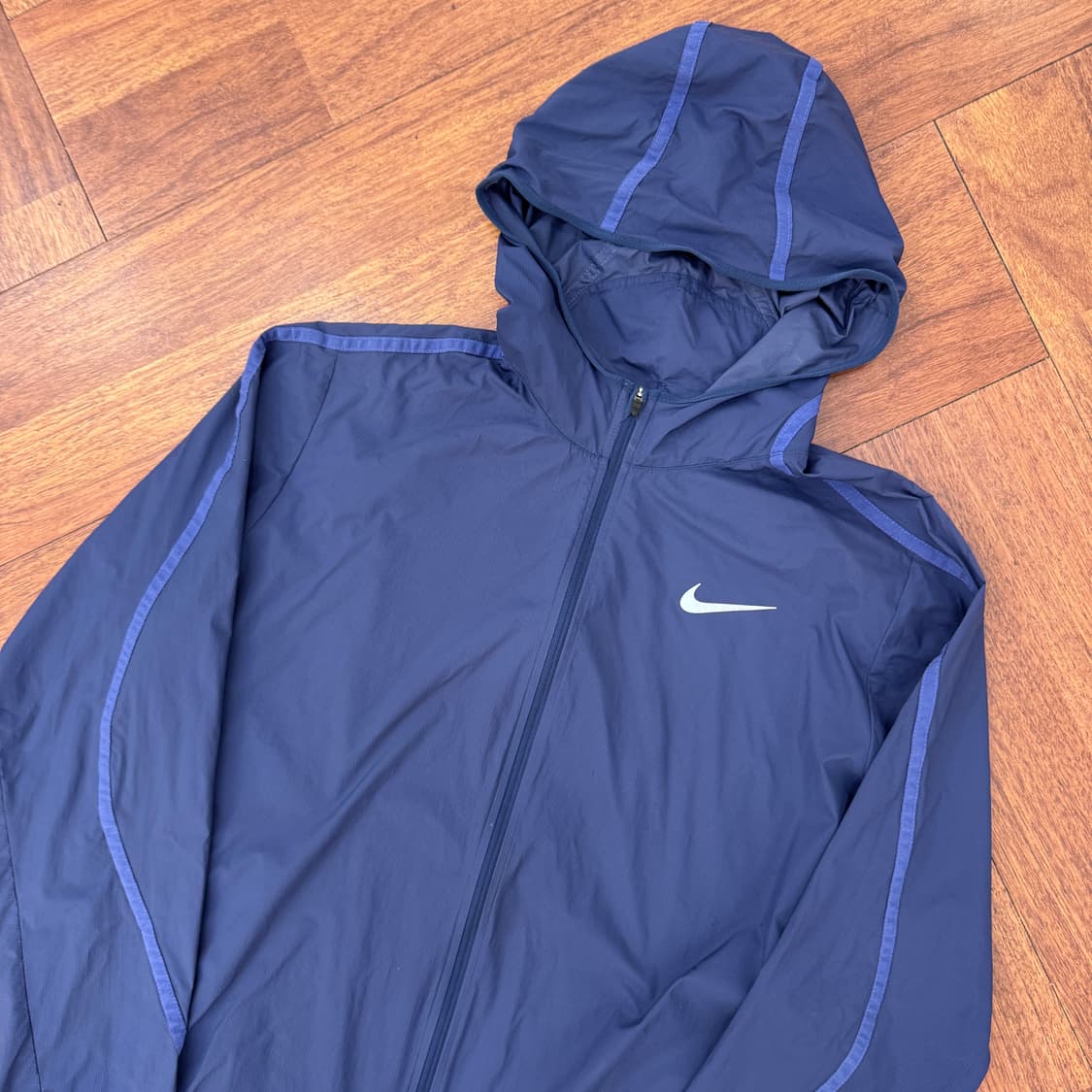 XL 나이키 쉴드 바람막이 자켓  상품이미지4