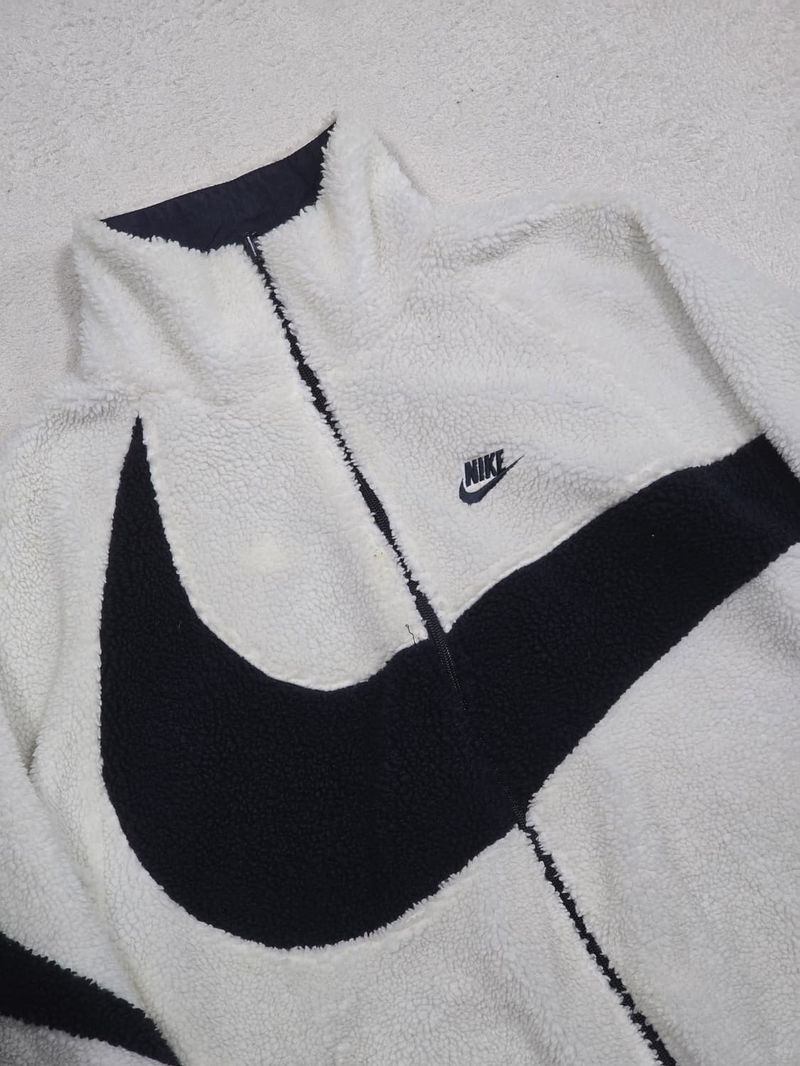 나이키 스우시 뽀글이 플리스 자켓 화이트 L사이즈 상품이미지1