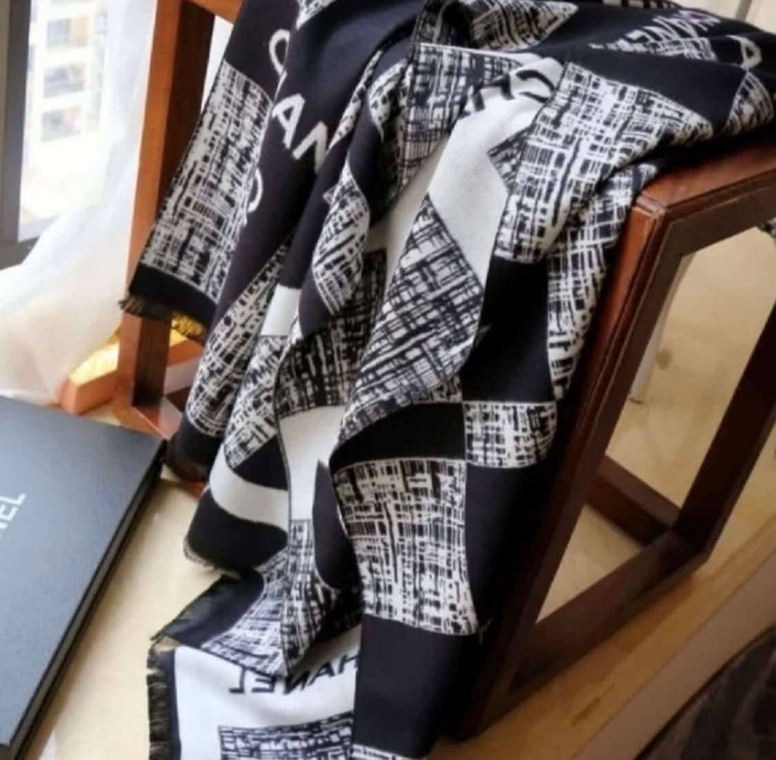 샤넬뷰티 기프트 스카프 숄 무배 상품이미지4