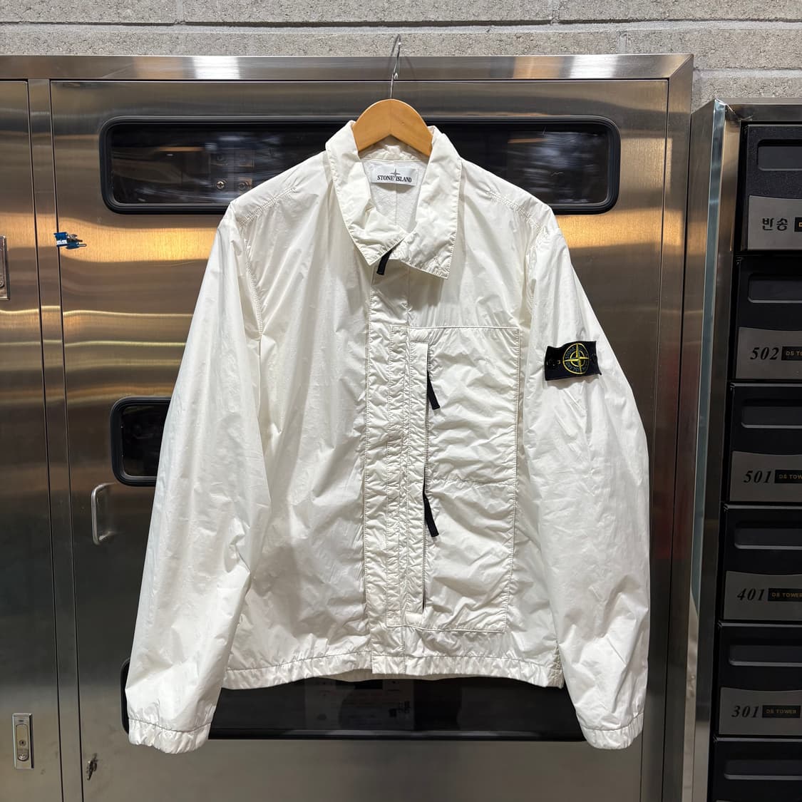 스톤아일랜드 가먼트 다이드 크링클 랩스 NY 상품이미지3