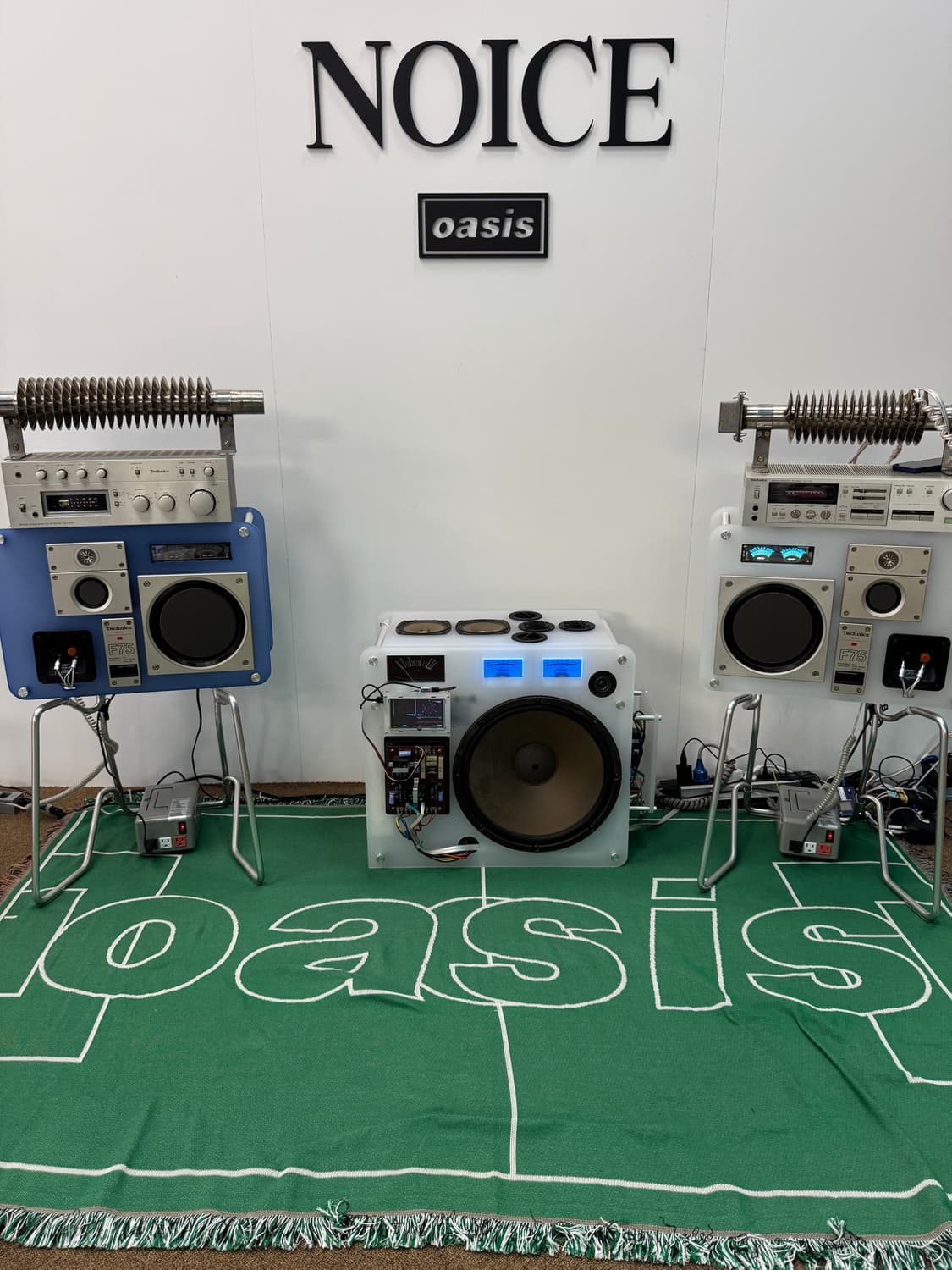 오아시스 밴드 메인로드 블랭킷 상품이미지2