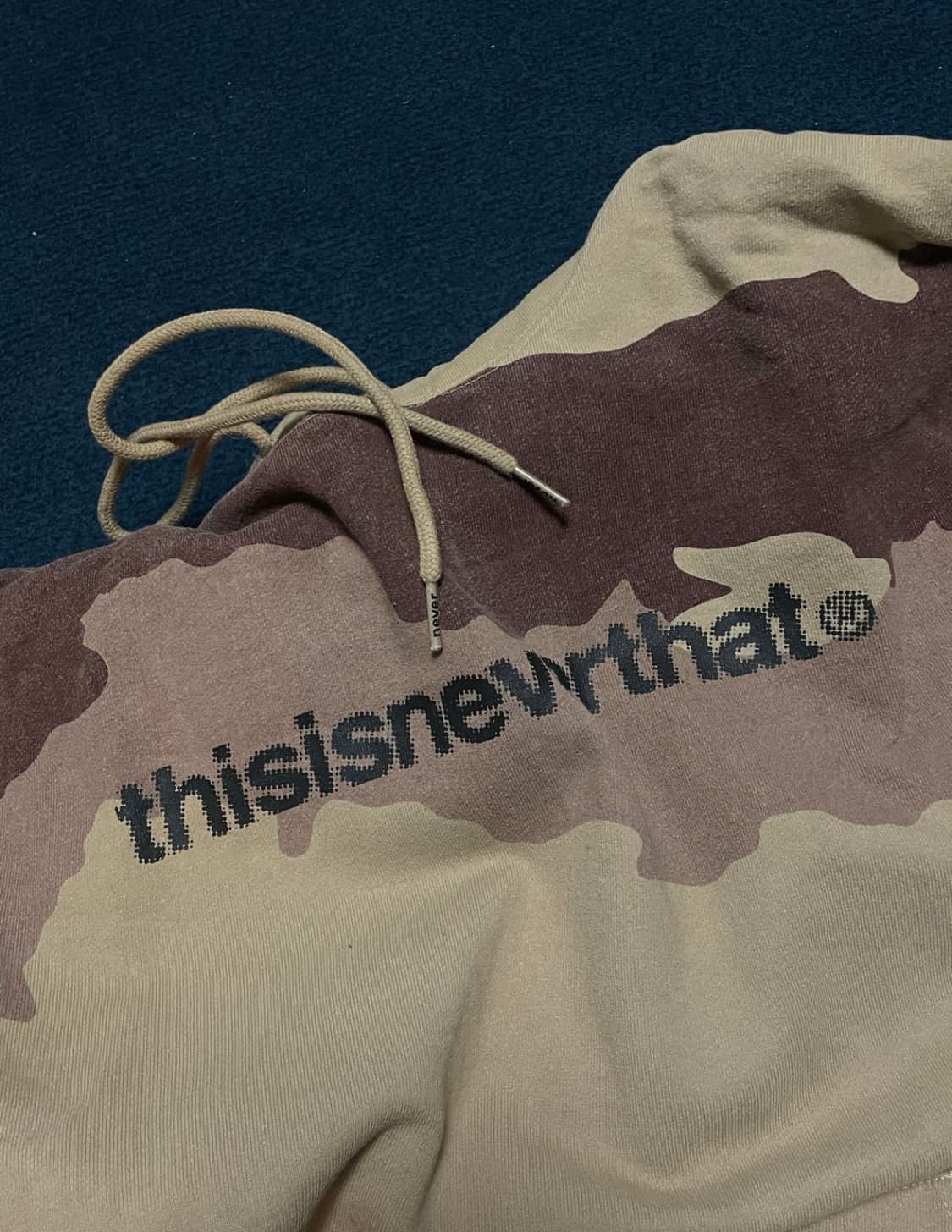 디스이즈네버댓 빈티지 카모 후드티 상품이미지3