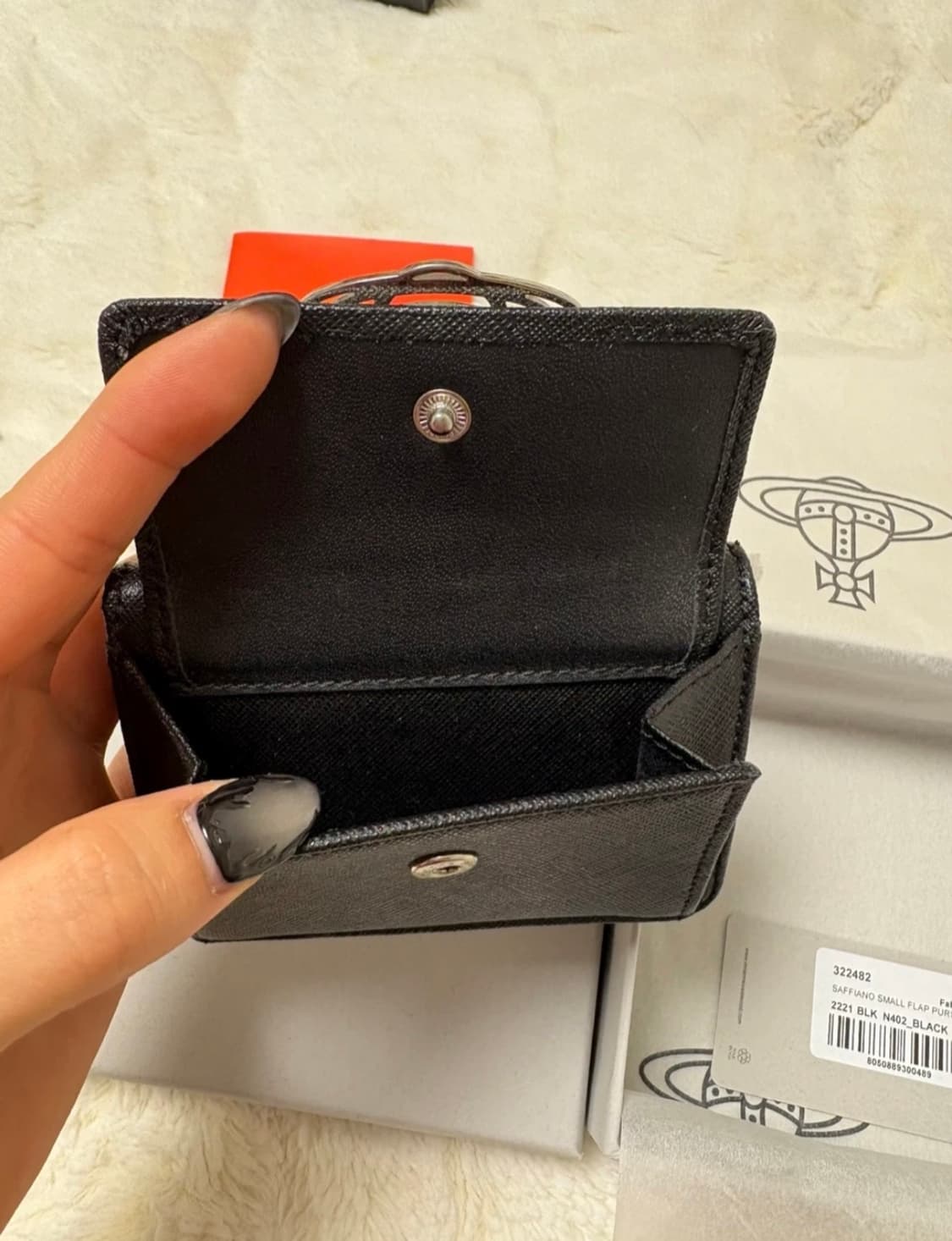 비비안웨스트우드 블랙 사피아노 반지갑 상품이미지7