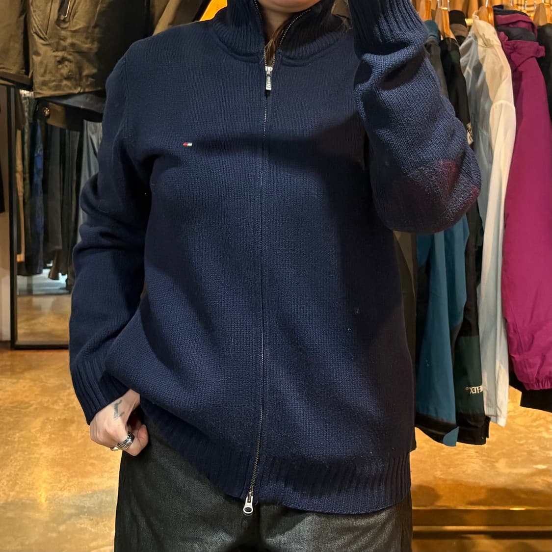 타미힐피거 네이비 패치 투웨이 니트집업 상품이미지1