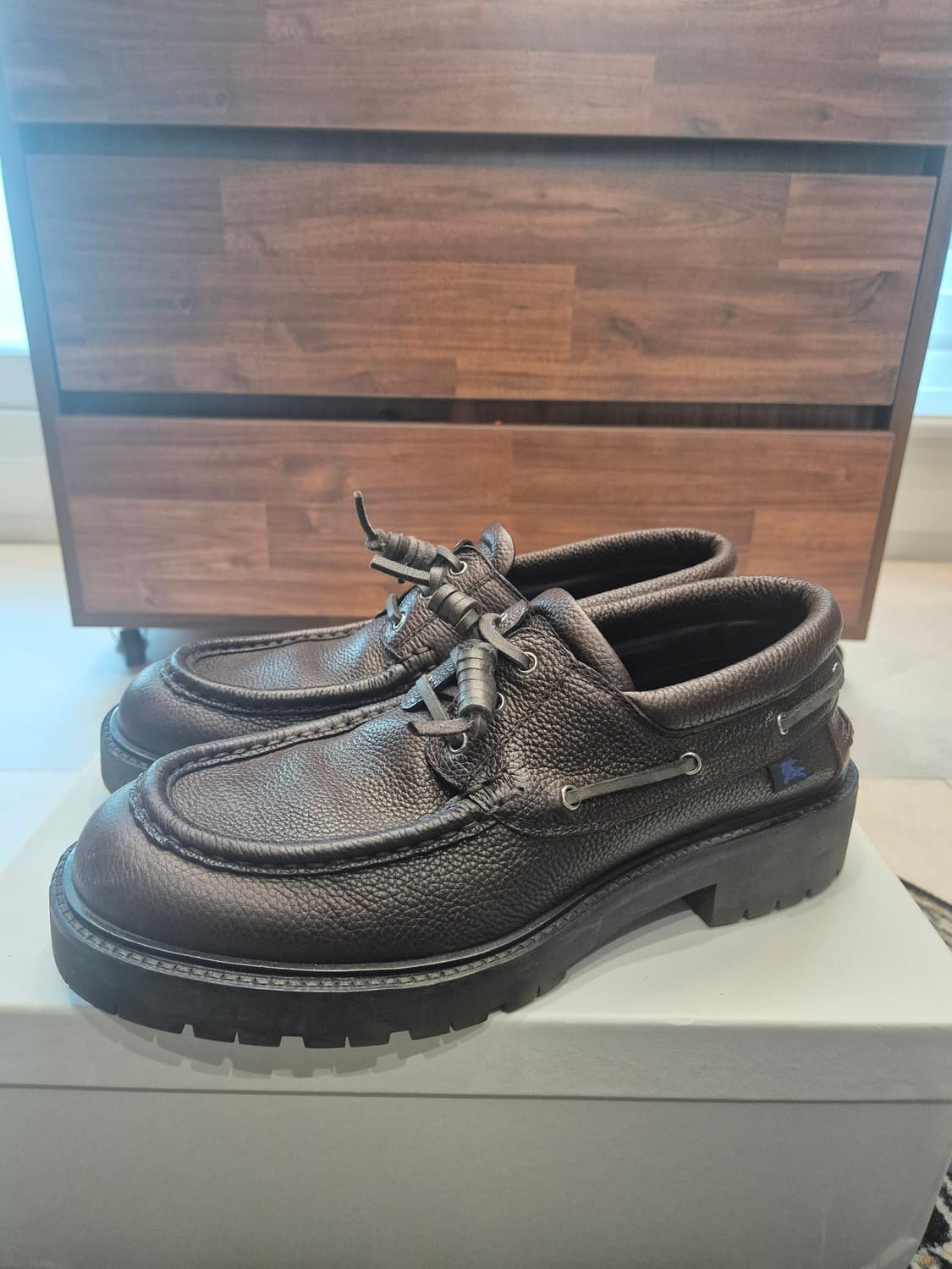 버버리 보트슈즈 브라운 42 사이즈 상품이미지1