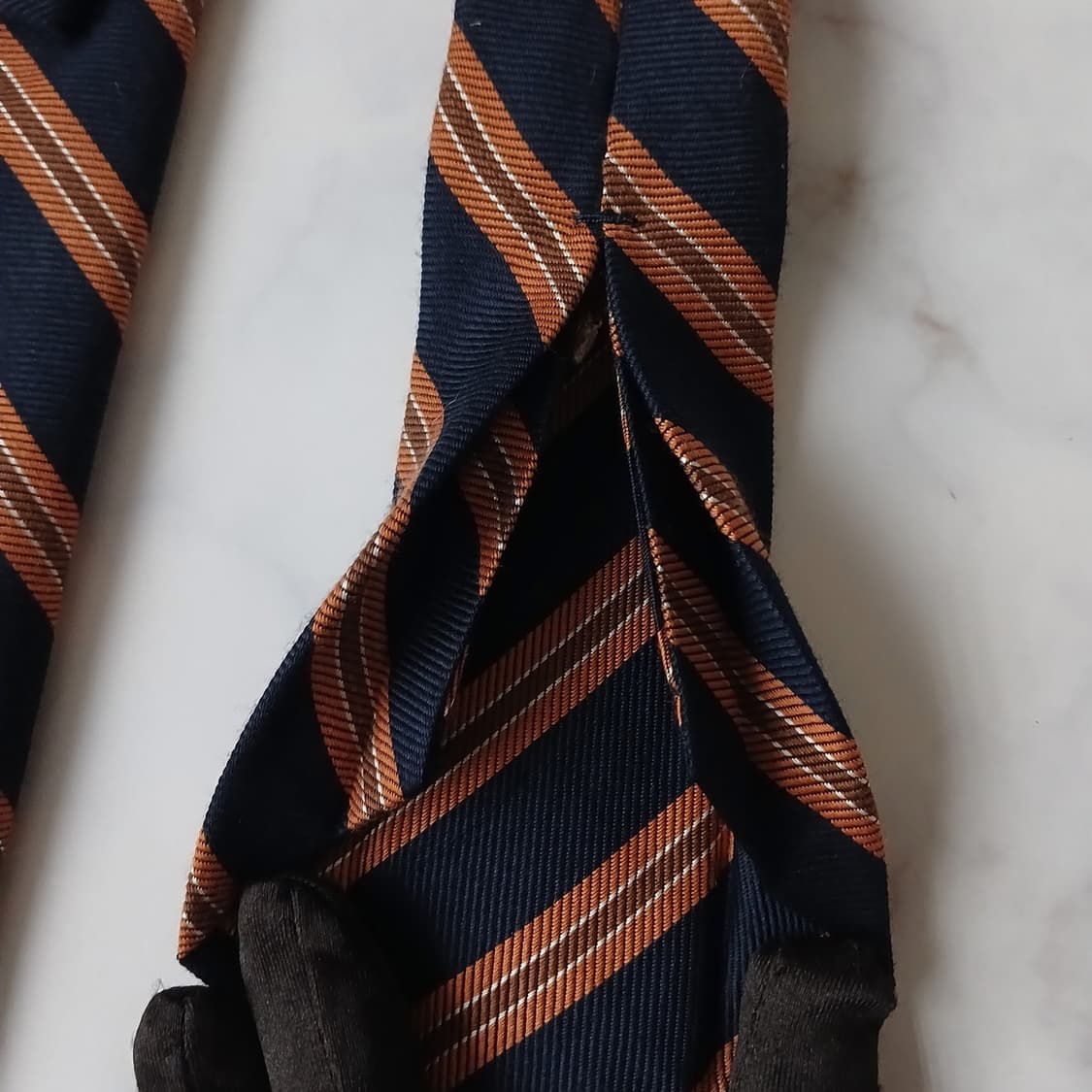 불가리 실크&캐시미어 세븐폴드 넥타이 9.7cm A+등급 A19148
 상품이미지8