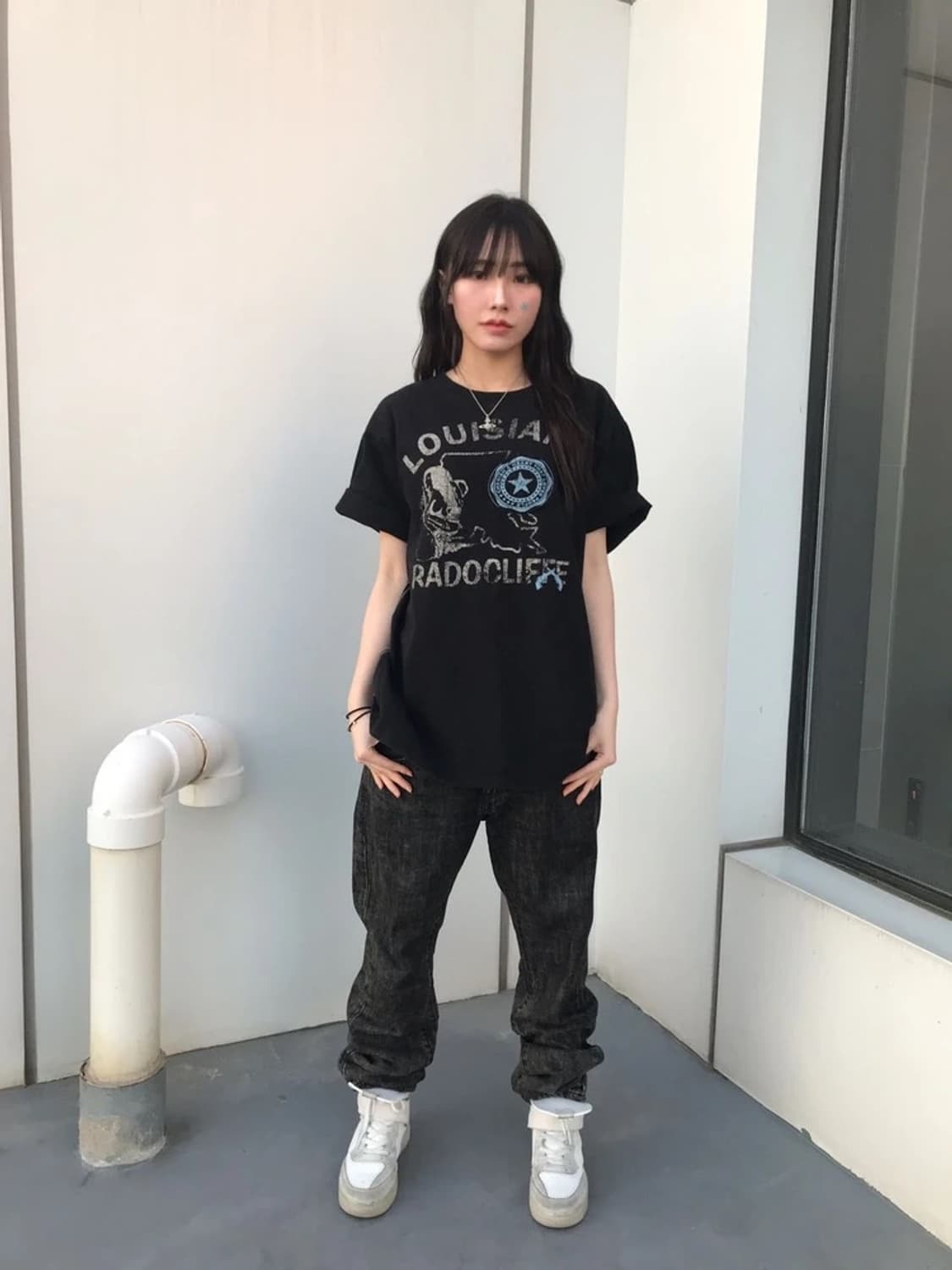 Merry Garden Louisiana Graphic Tee 상품이미지1