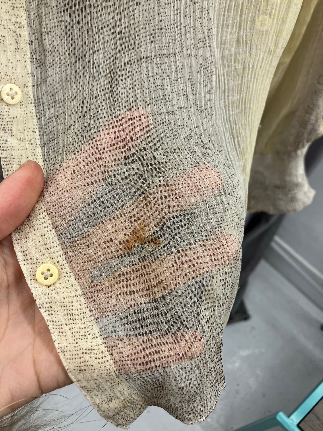 뱀피 프린팅 시어 블라우스 셔츠 상품이미지2