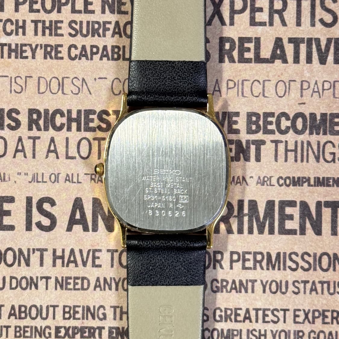 Seiko Dolce Gold Dress Watch(Tank style) 상품이미지7