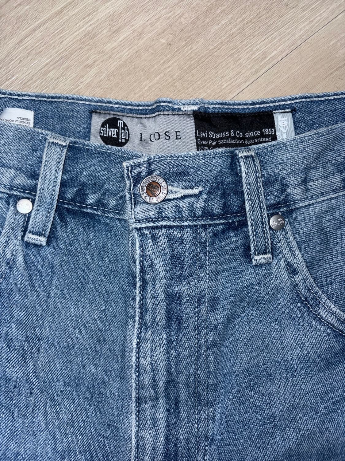 리바이스 실버탭 루즈 쇼츠 상품이미지6