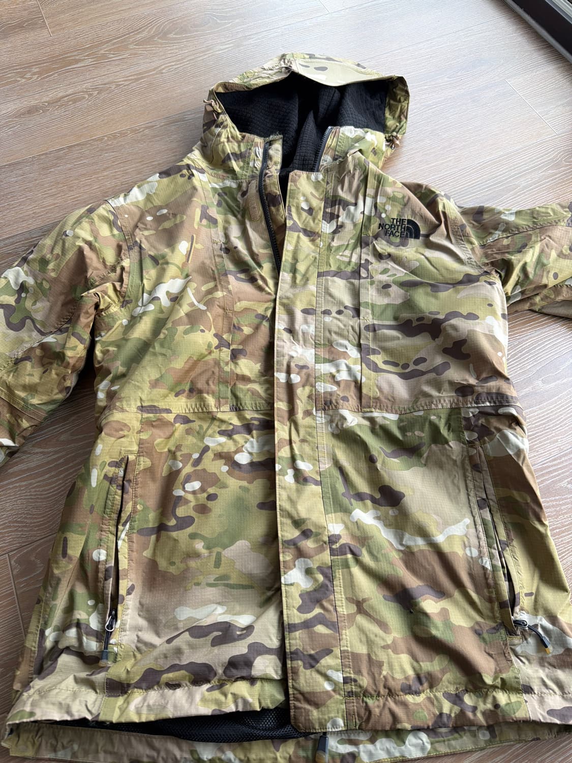 노스페이스 카모 자켓 95사이즈 상품이미지1