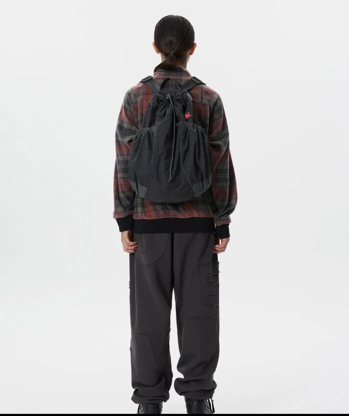 선러브 백팩 차콜(택O) 상품이미지3